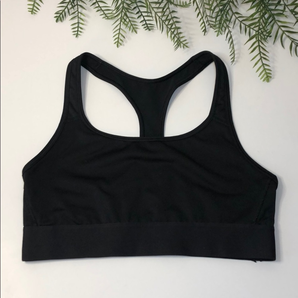Victoria Secret Sport • Black Sports Bra